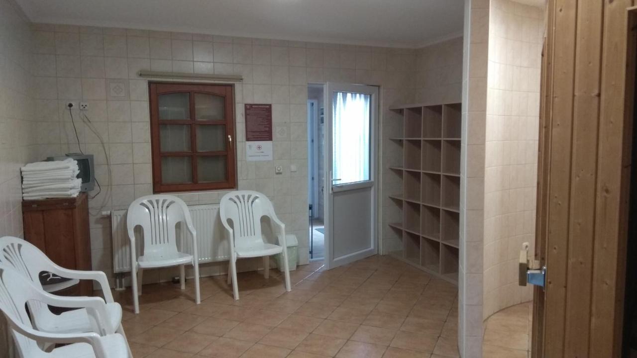 Nádas Panzió Tiszafüred Exterior foto